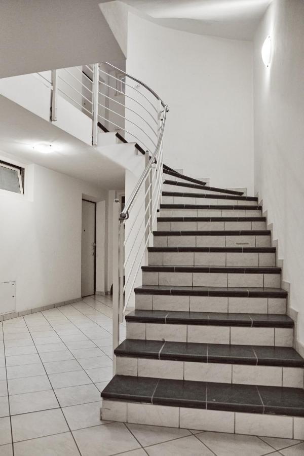 Stufels 7 Design Apartment With Brixen Card Bagian luar foto